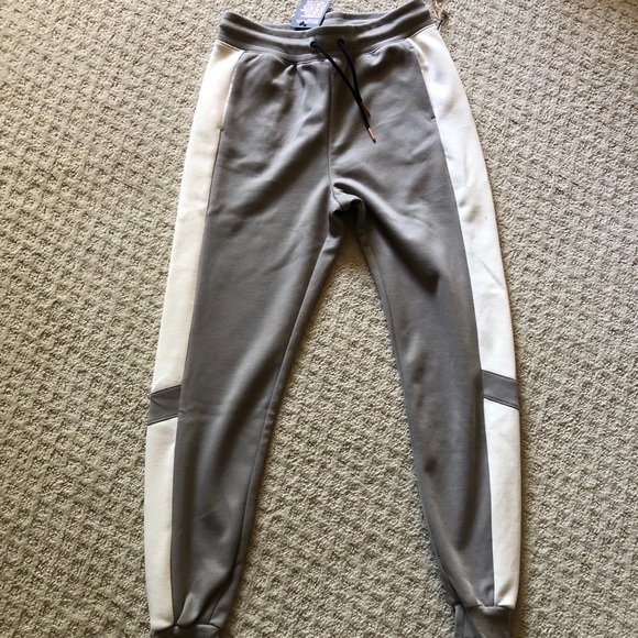 🌺sold🌺Onzie sweat pants - Picture 1 of 6